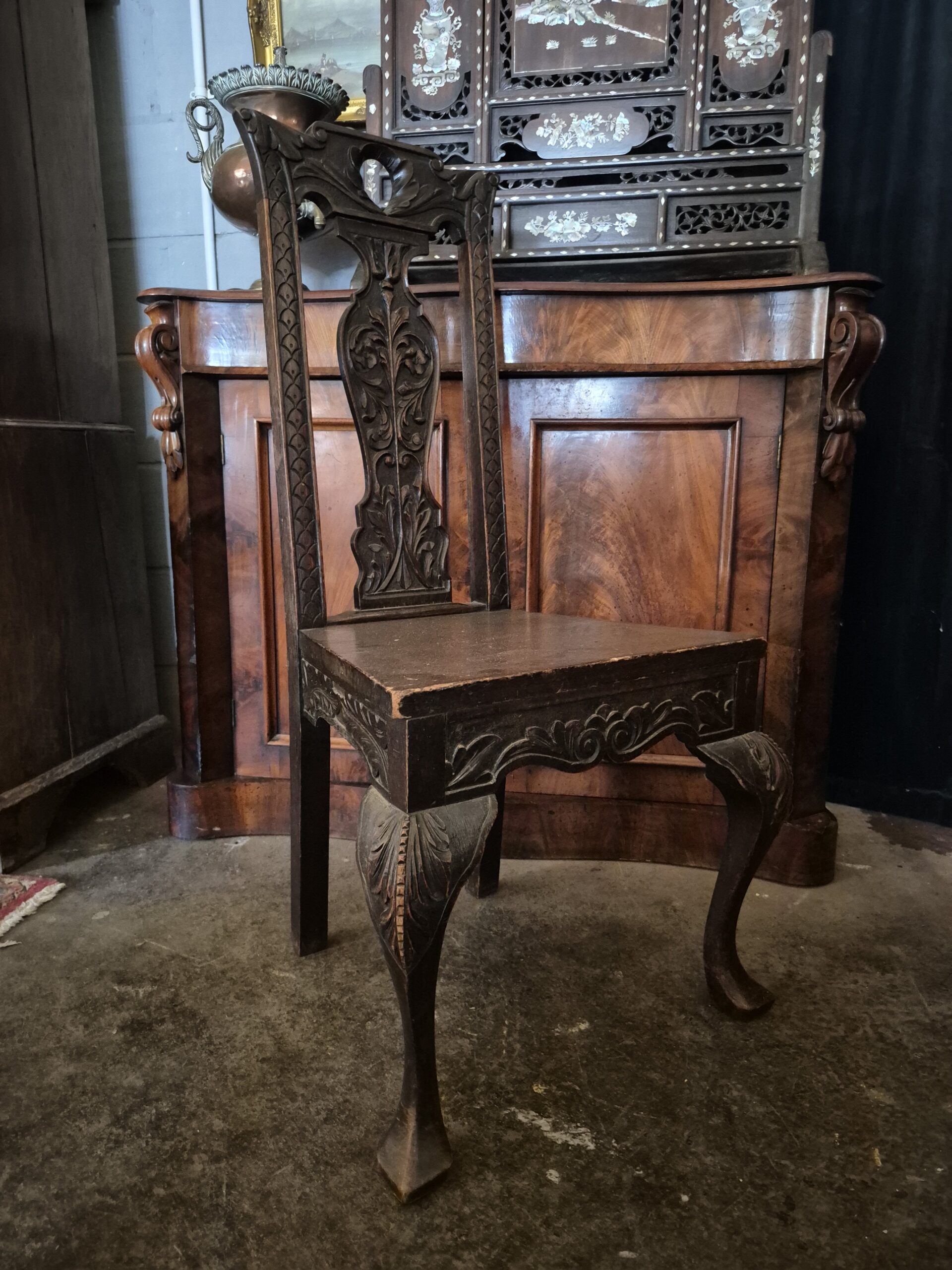 Magestic Antique Floral Relief Carved Splat Back Single Panel Seat Hall Chair Dining Chair - Image 3