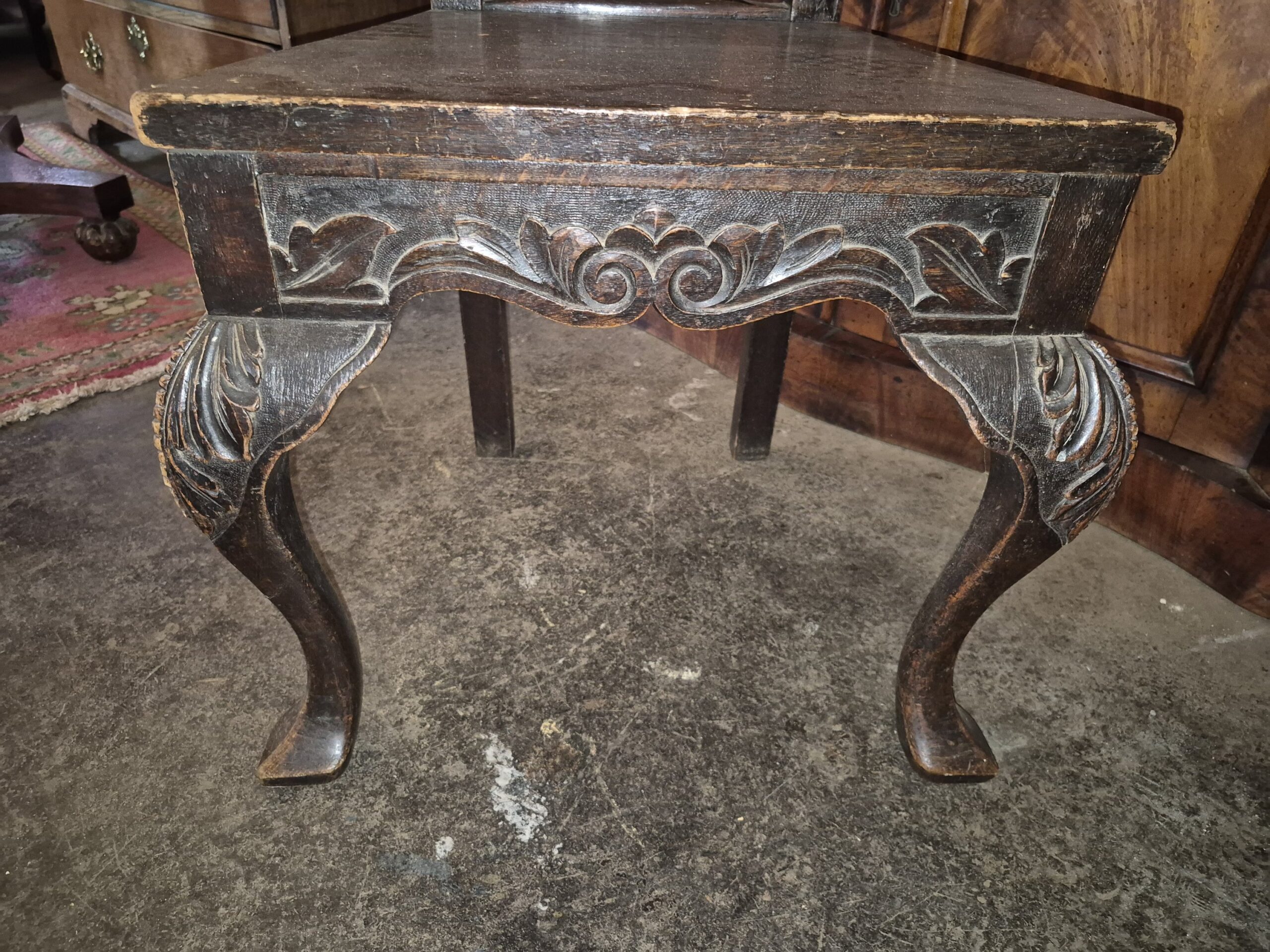Magestic Antique Floral Relief Carved Splat Back Single Panel Seat Hall Chair Dining Chair - Image 2