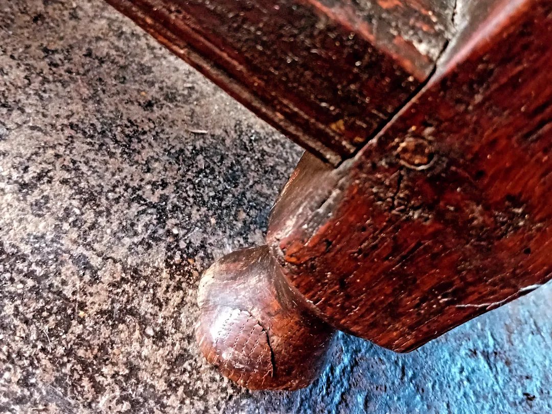 Early Large Particularly Tall Georgian Oak Planked Drop Leaf Dining Table - Image 7