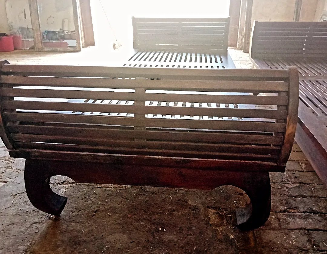 Regal Pair of Indian Hardwood Daybeds/Beds Ideal Retreat/Spa/Pool - Image 13