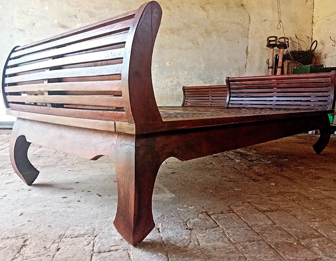 Regal Pair of Indian Hardwood Daybeds/Beds Ideal Retreat/Spa/Pool - Image 10