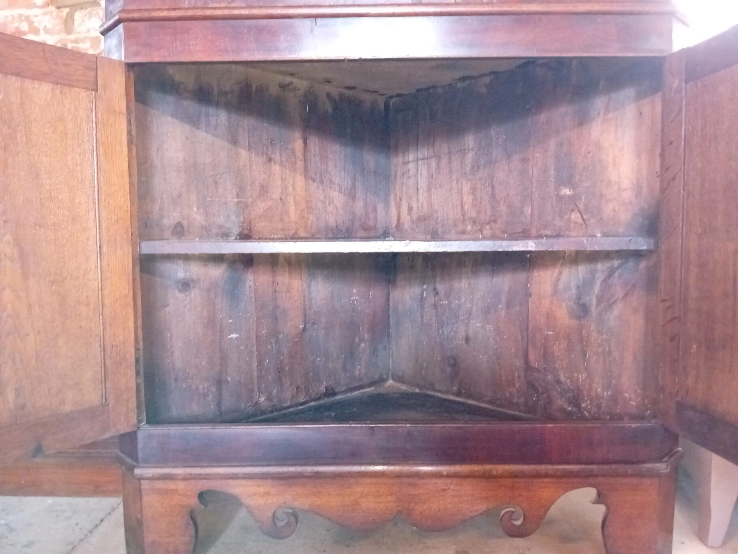 Commanding Oak Georgian Country House Cupboard Corner Cabinet - Image 10
